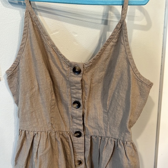 Shein size small beige dress - Picture 2 of 4